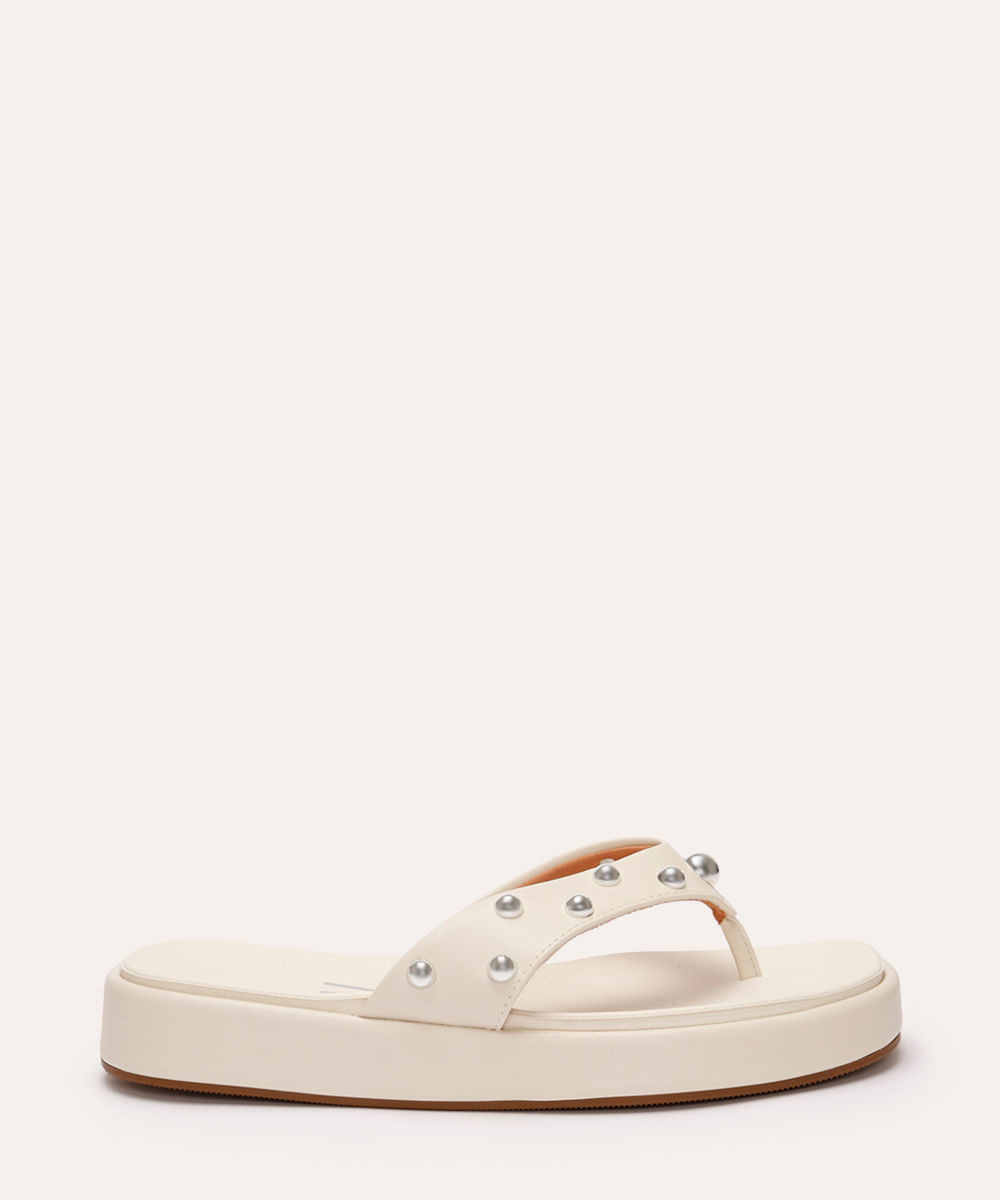 sandália flat de dedo com tachas vizzano branco