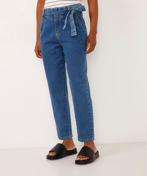 calça mom jeans cintura alta com cinto faixa sawary azul