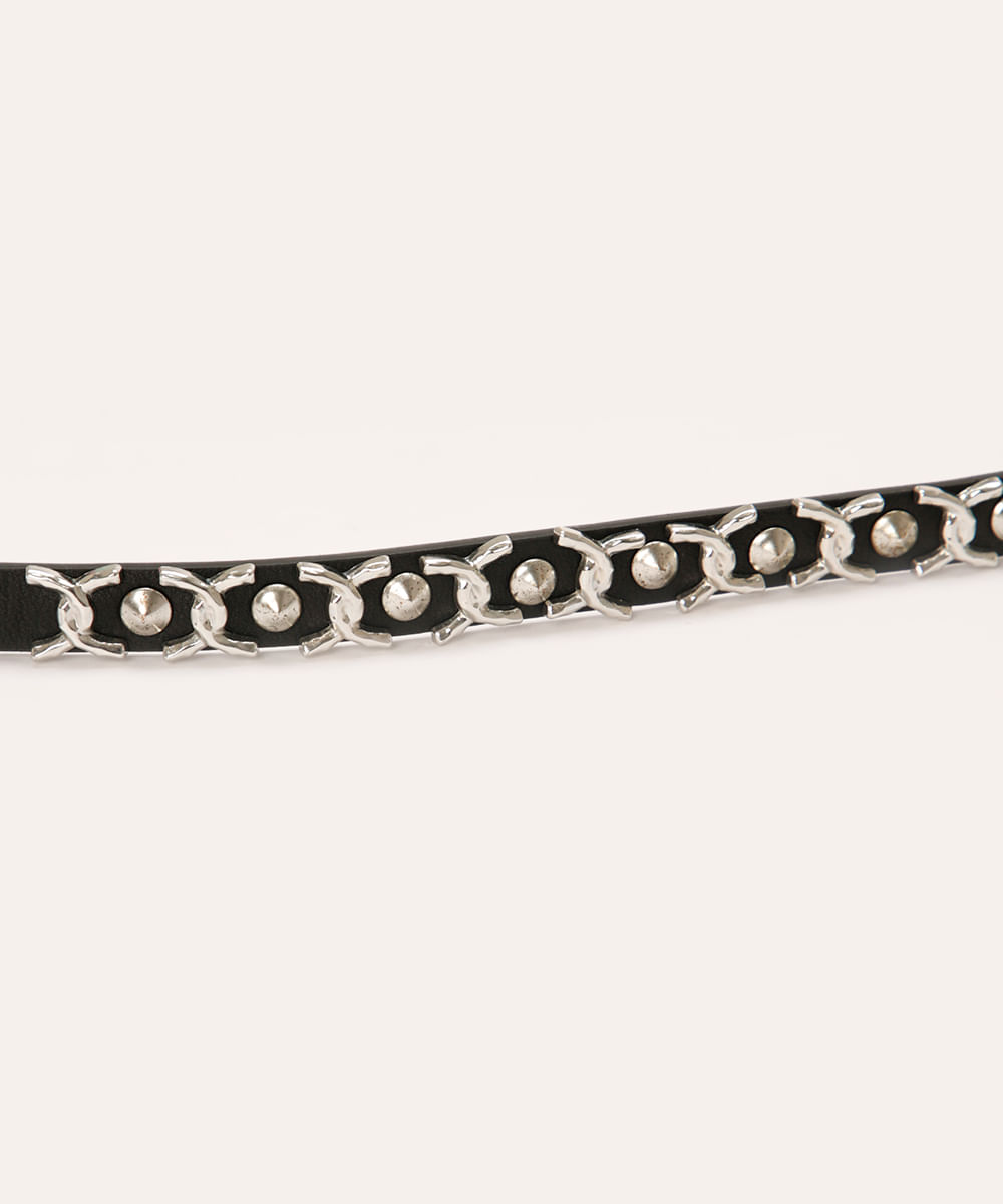 cinto fino com tachas preto