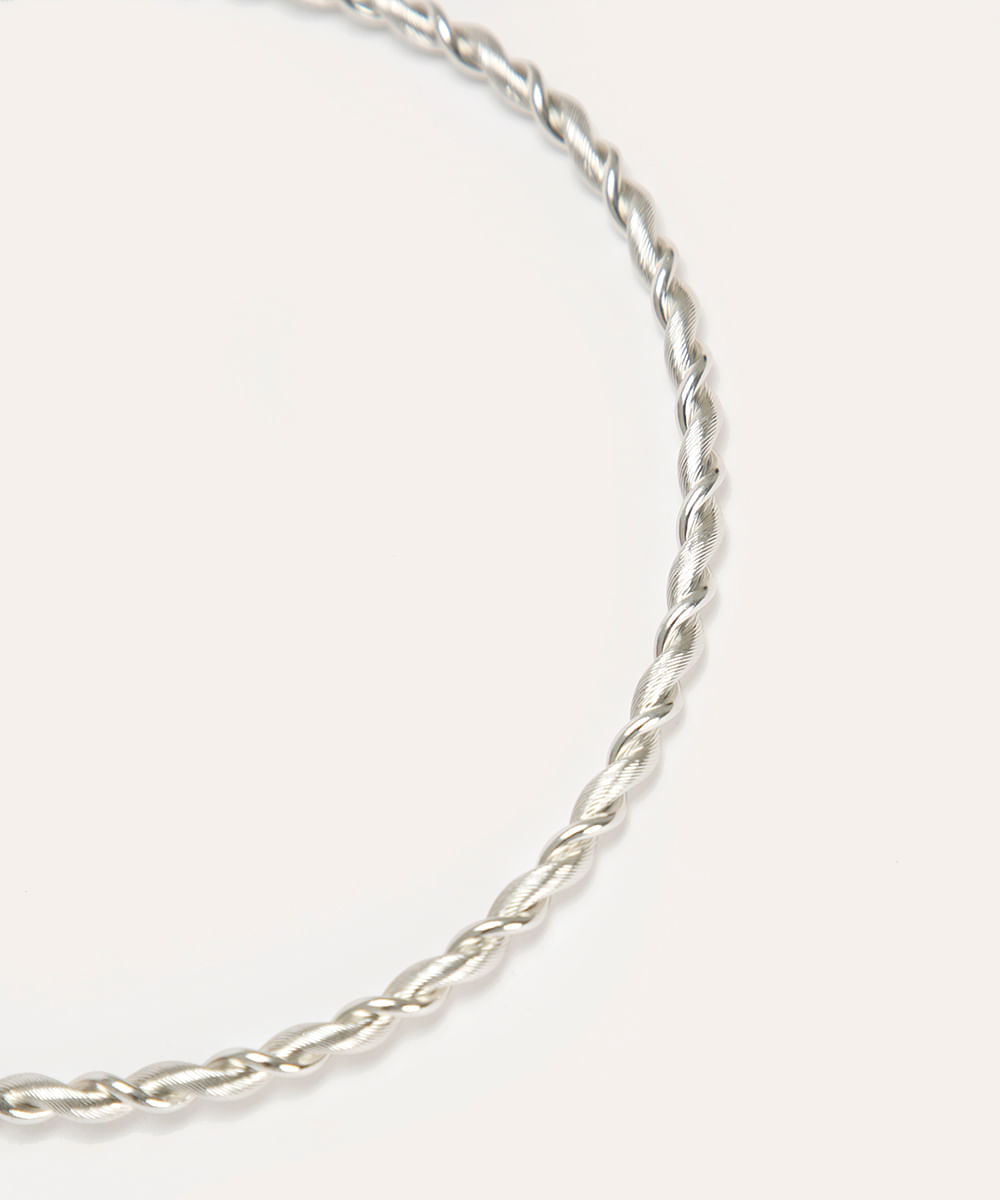 colar choker espiral torcido prateado