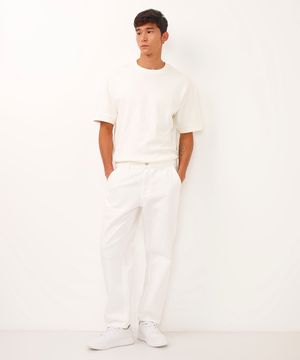 calça relaxed de sarja com bolsos chino off white