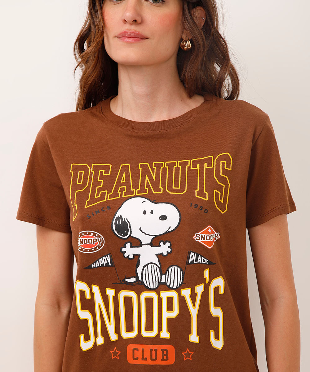 camiseta de algodão manga curta snoopy marrom