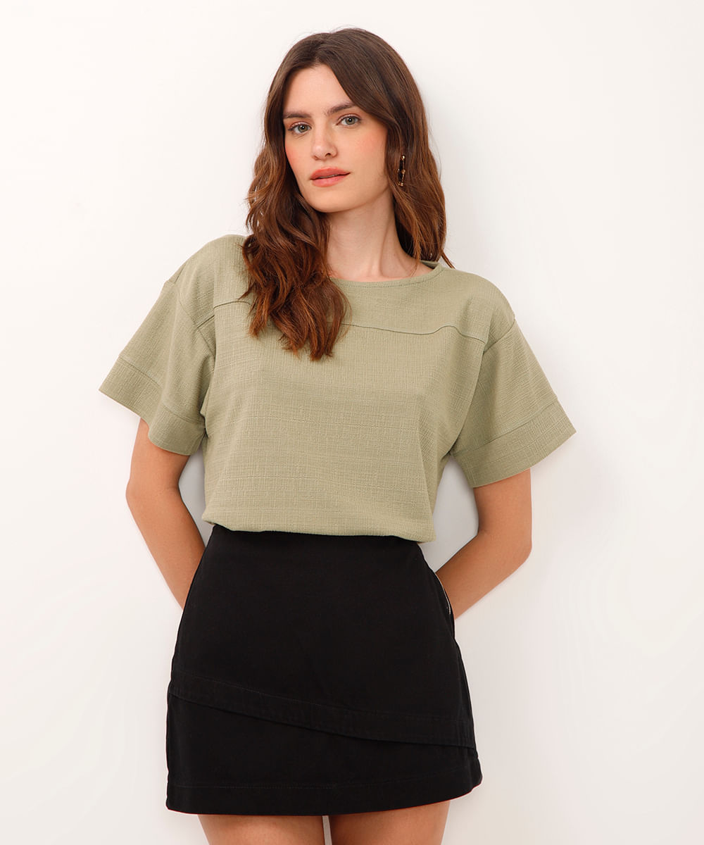 blusa com recorte manga curta verde