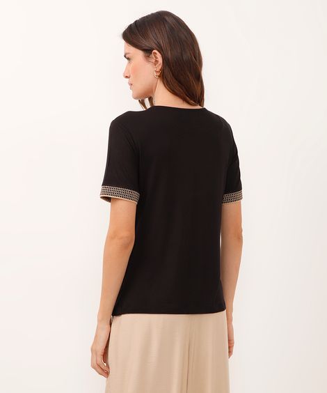 camiseta de viscose decote redondo manga curta preta