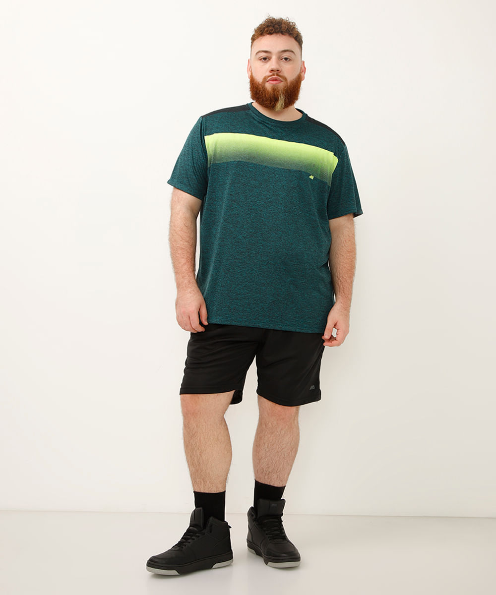 camiseta degradê plus size esportiva verde