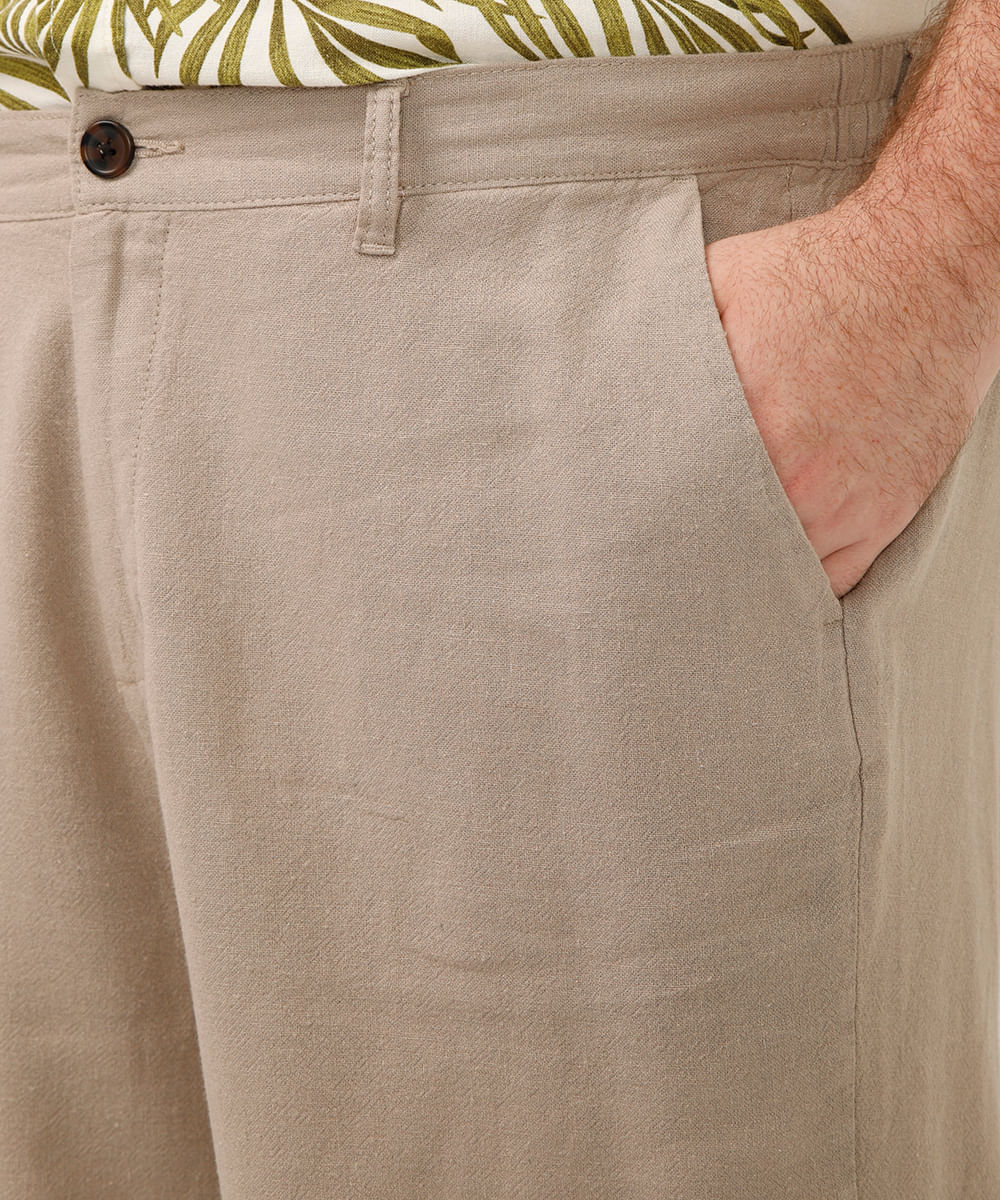 bermuda de linho com bolsos plus size bege