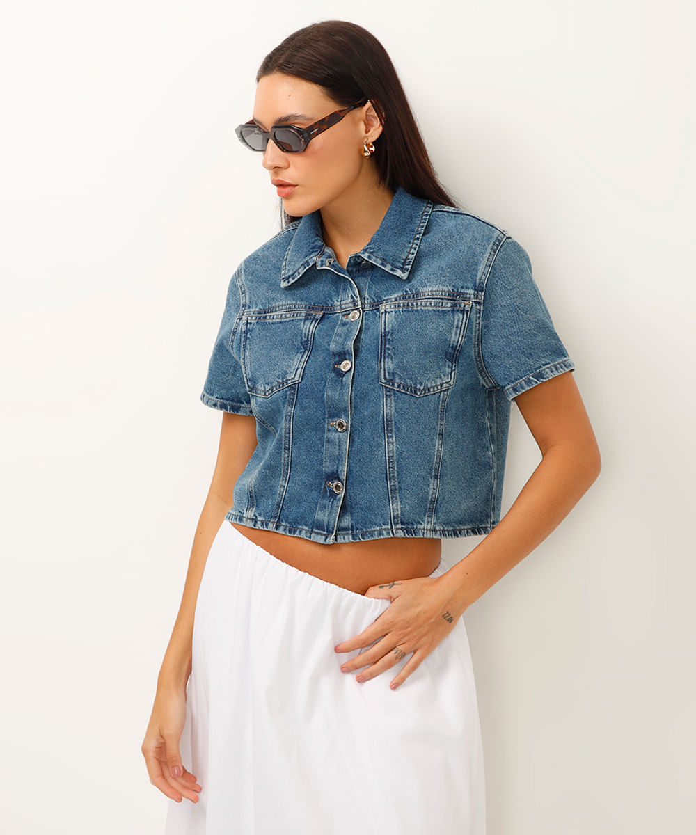 camisa cropped jeans manga curta azul