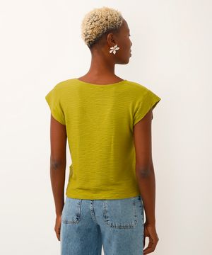 blusa texturizada decote v muscle tee verde