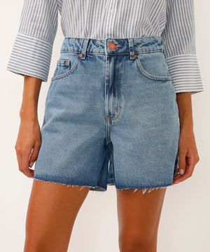 bermuda mom jeans cintura alta azul