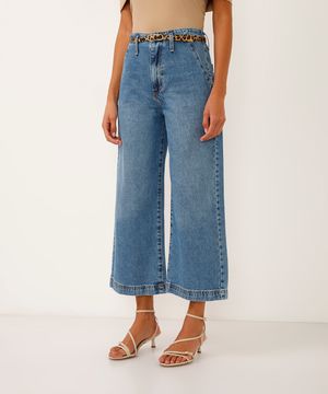 calça wide leg cropped jeans cintura alta com cinto azul