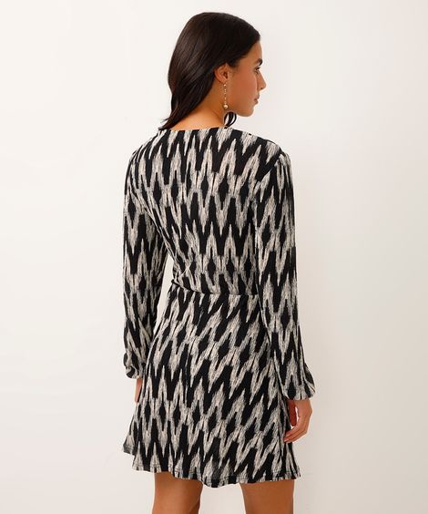 vestido curto decote v manga bufante geométrico preto