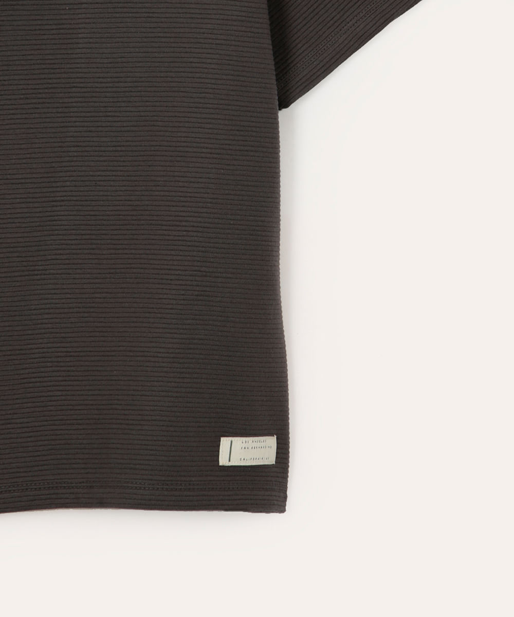 camiseta de algodão infantil texturizada cinza