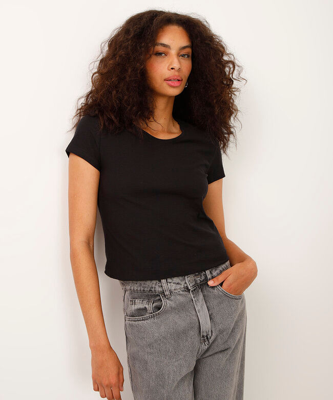 blusa de flamê básica manga curta decote redondo preta