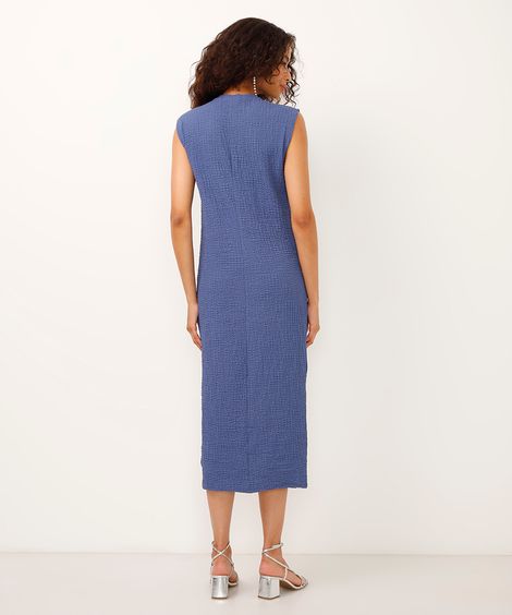 vestido midi decote redondo texturizado azul