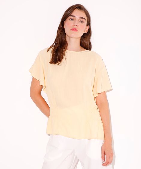 blusa de viscose com babado e franzido mindset amarela