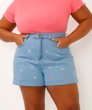 short mom jeans cintura alta coração plus size azul