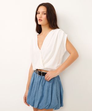 blusa de viscose decote v transpassada off white