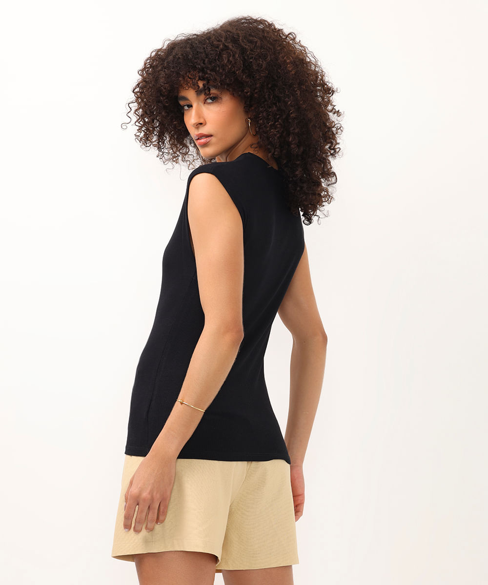 blusa de viscose muscle tee com botões preta