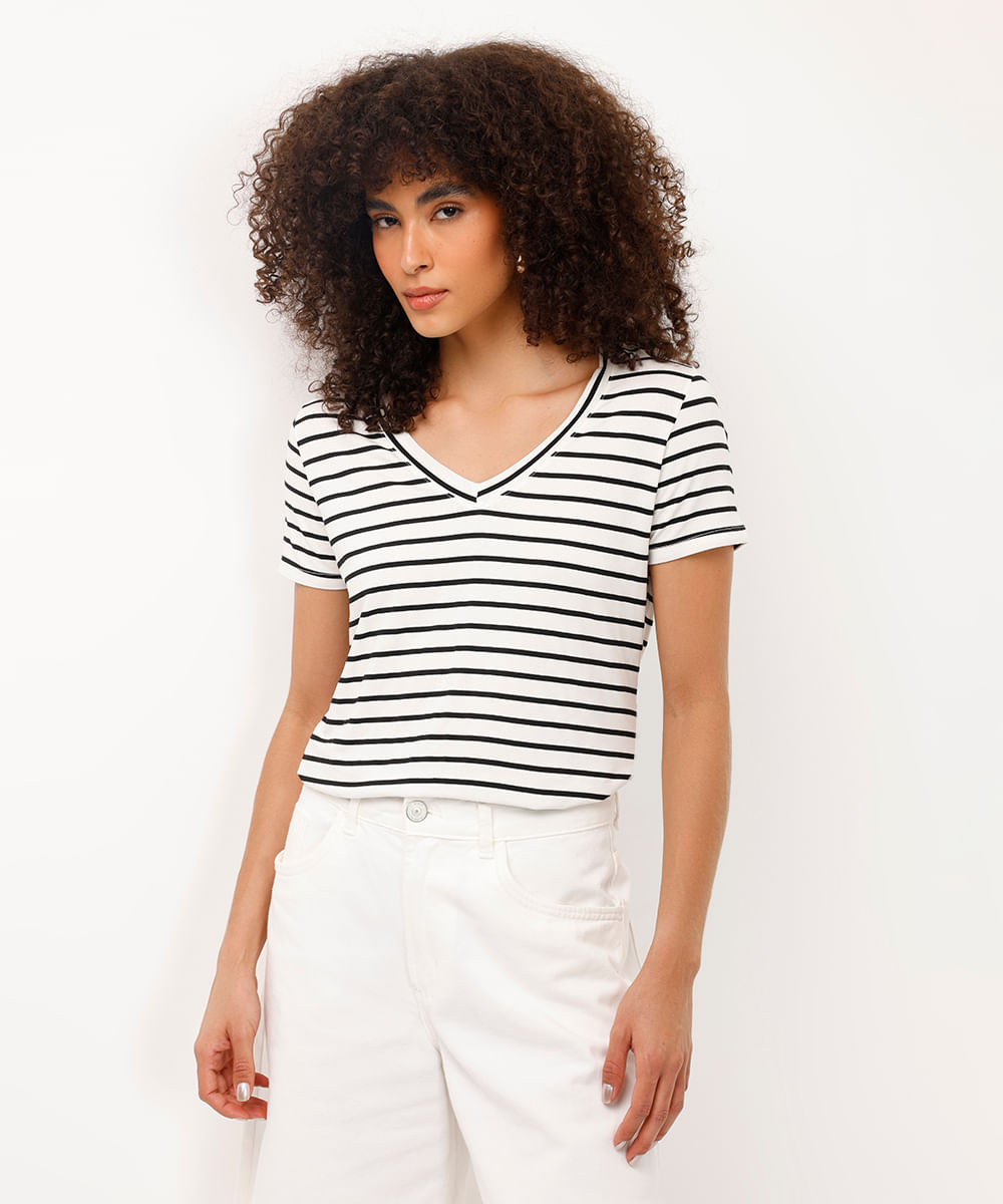 camiseta feminina básica estampada de poá manga curta decote v multicor - off white