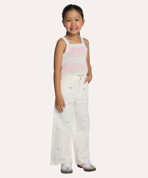 calça de sarja wide leg infantil corações bordado off white