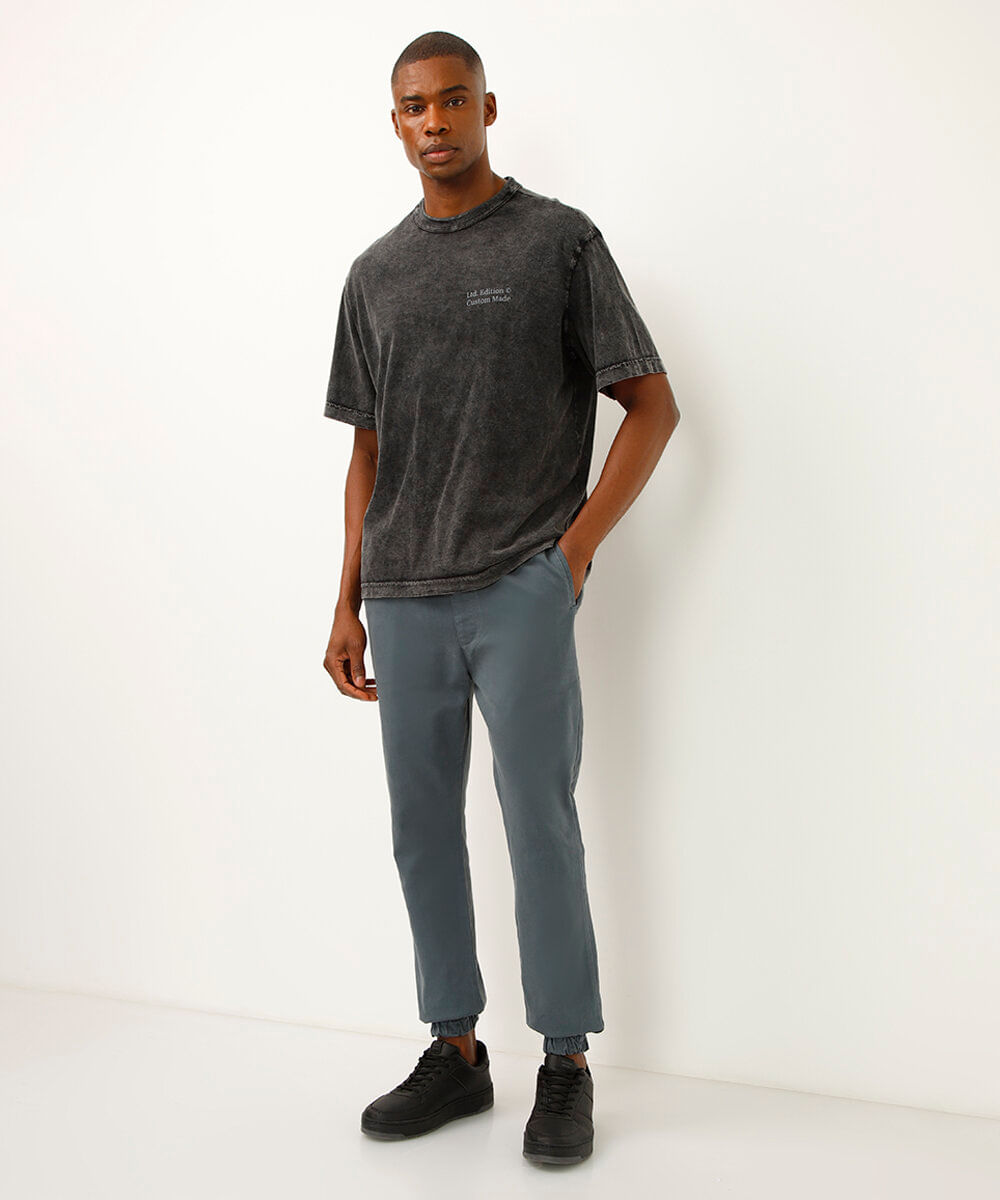 calça jogger de sarja cós com elástico cinza