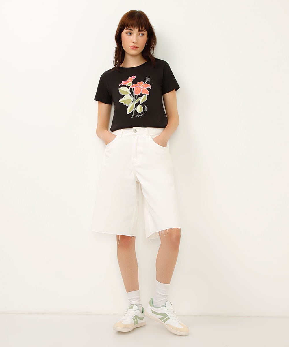 camiseta de algodão choose to bloom floral preta