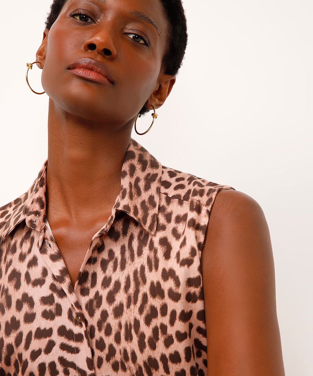 camisa de viscose alça larga animal print rosa