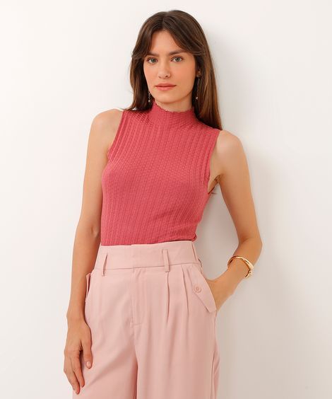 regata gola alta texturizada rosa