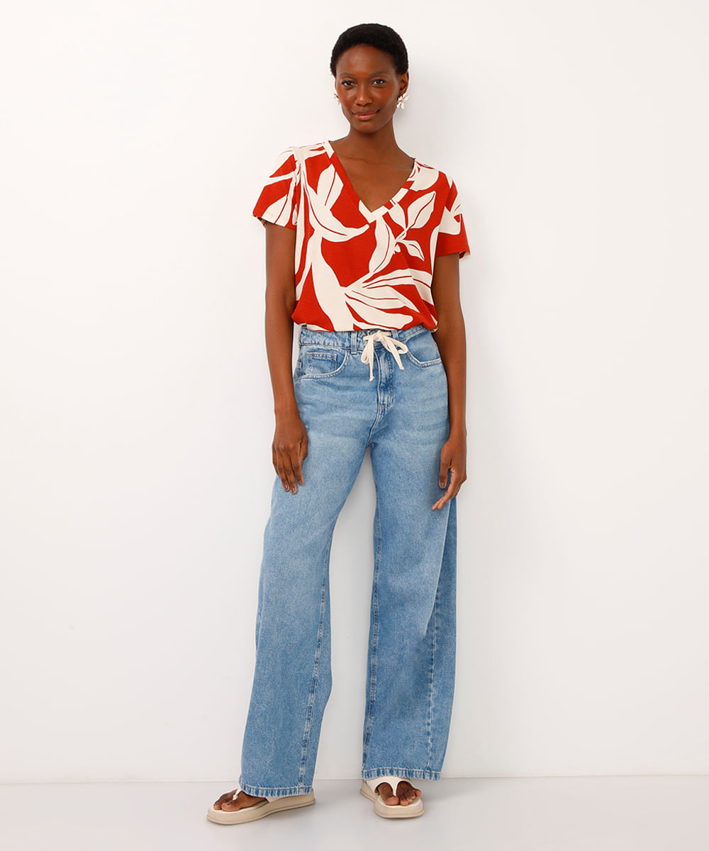 blusa de viscose decote v folhagem laranja