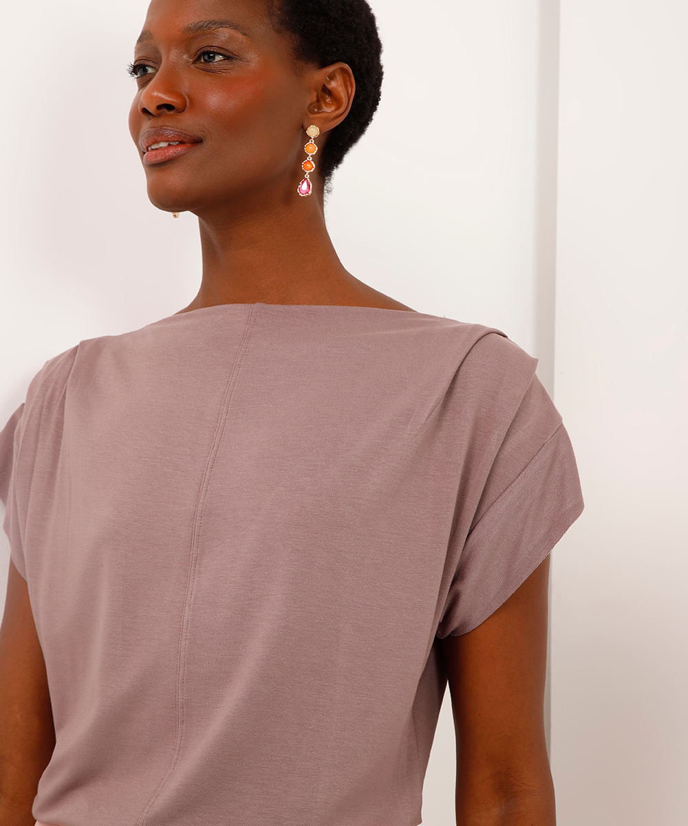 blusa de viscose com pregas nos ombros cinza