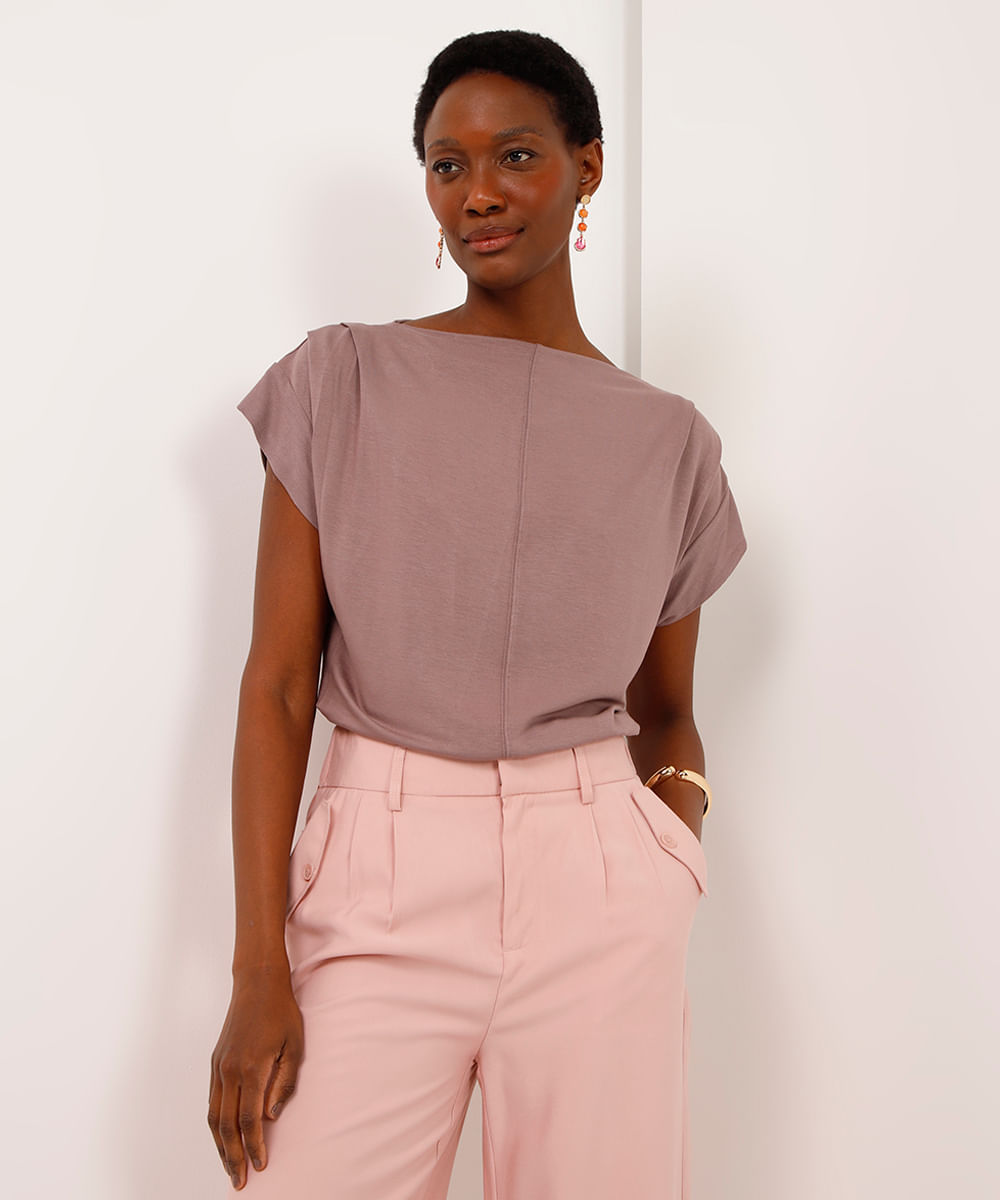 blusa de viscose com pregas nos ombros cinza