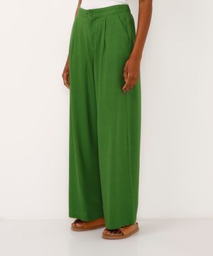 calça wide leg com linho e pregas verde