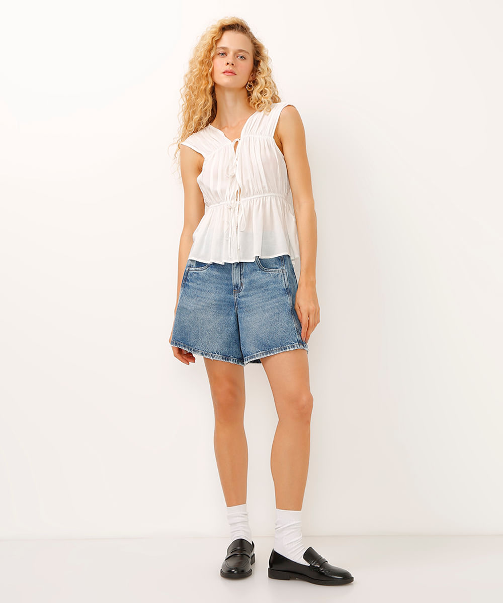 regata de algodão com laços e pregas off white