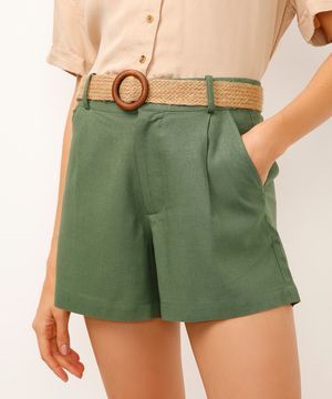 short clochard com linho e cinto verde