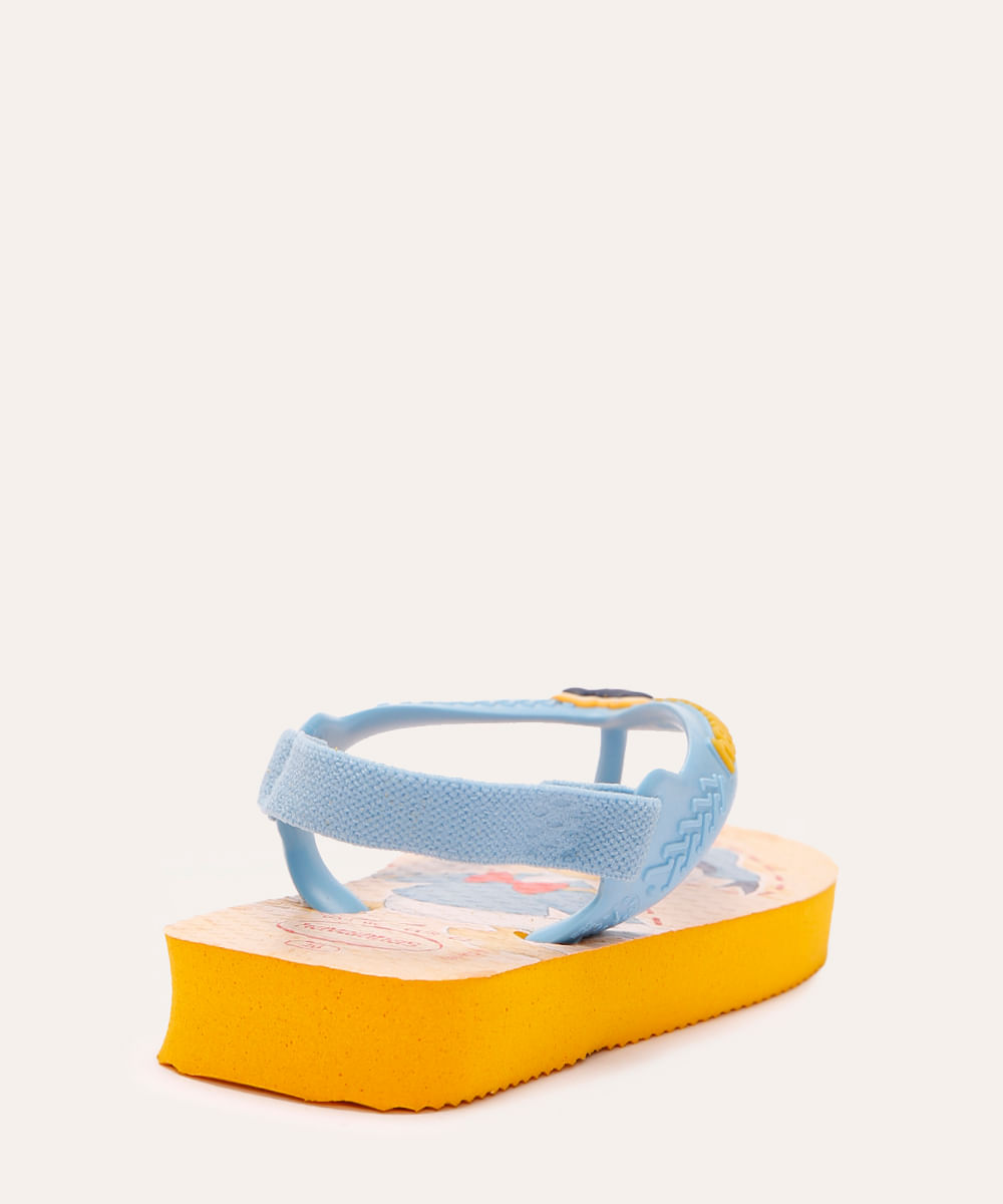 chinelo infantil havaianas mickey e pato donald amarelo
