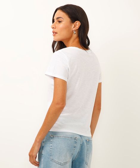 camiseta de algodão peruano decote v branca
