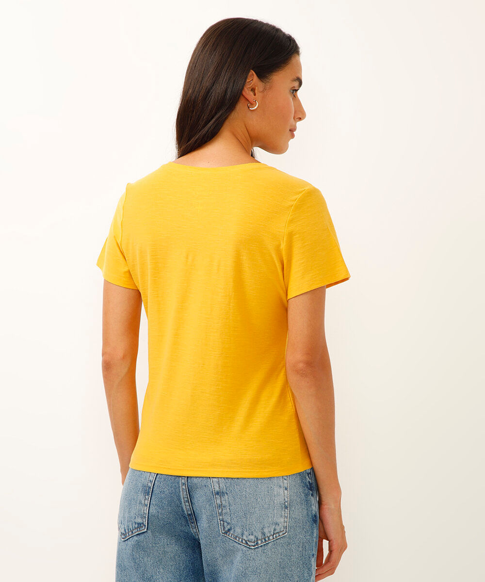 camiseta de algodão peruano decote v - amarelo
