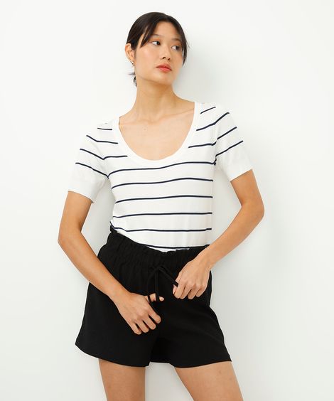 short clochard cós com elástico e cordão texturizado preto