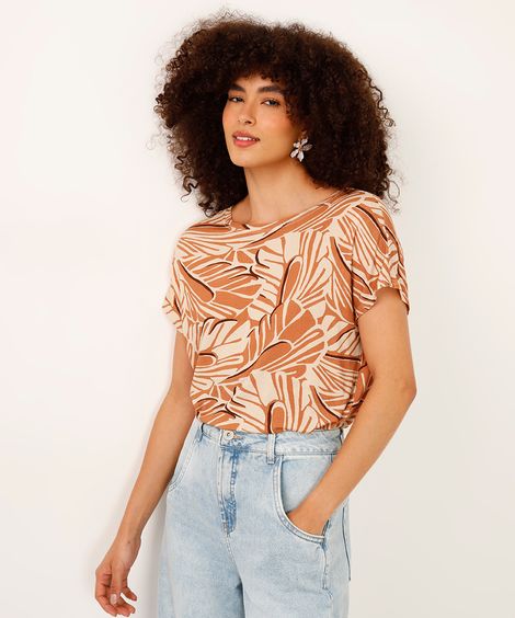 blusa de viscose decote canoa folhagem bege