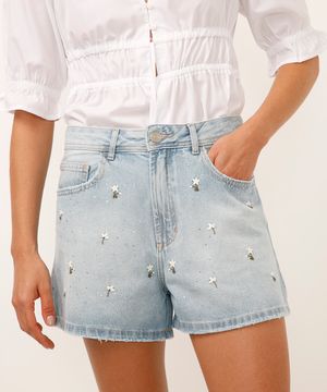 short boyfriend jeans cintura média floral e brilhos azul