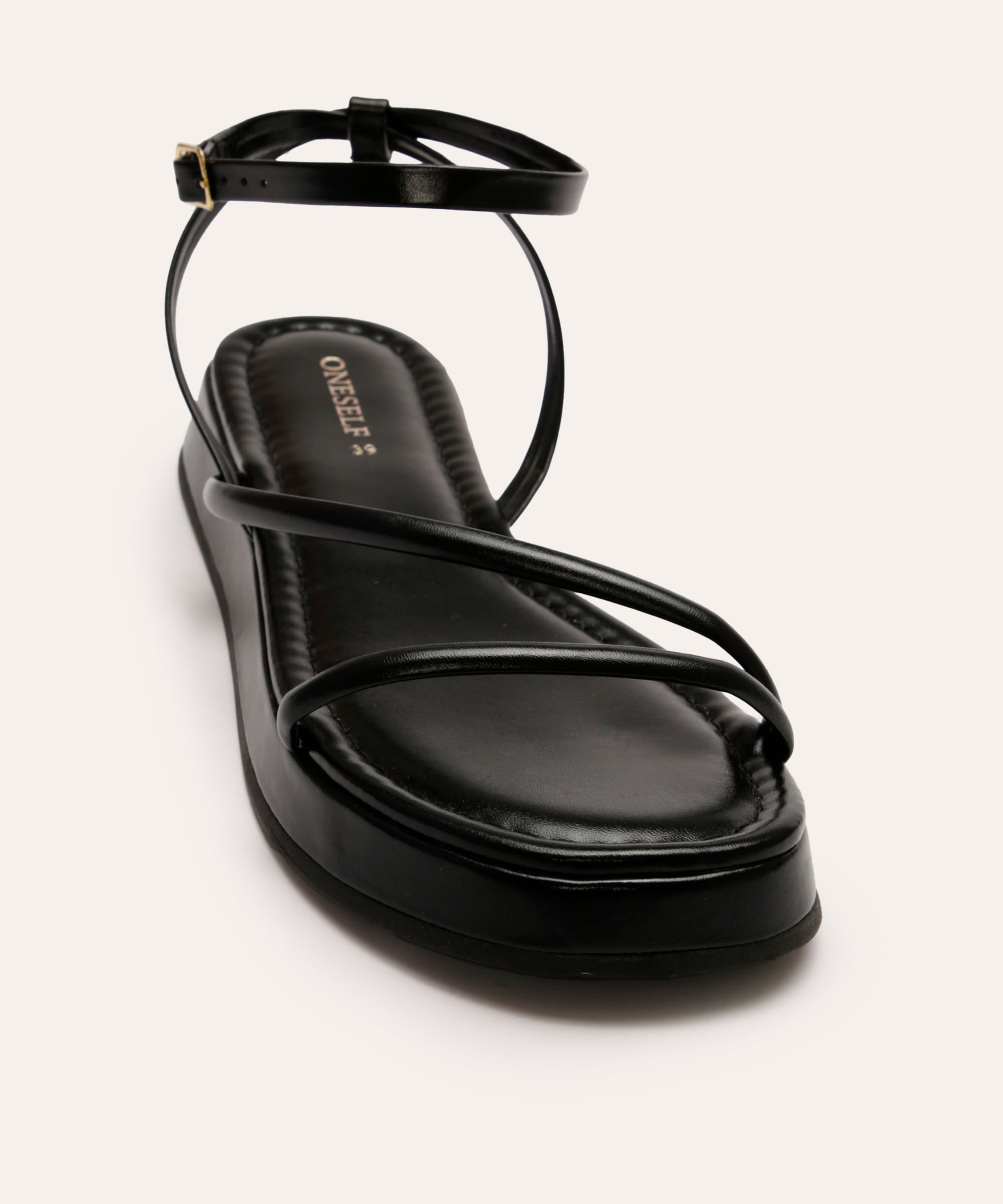 rasteirinha flatform tiras finas oneself preta