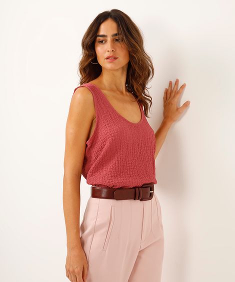 regata com fenda texturizada rosa
