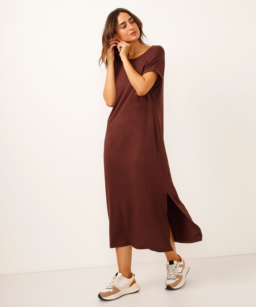 vestido de viscose longo com fenda marrom
