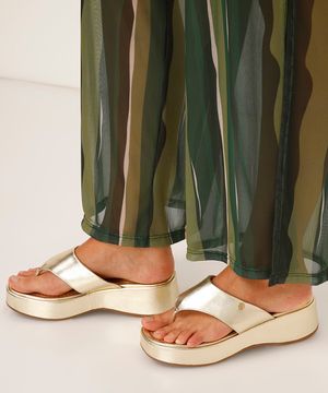 tamanco flatform via uno dourado