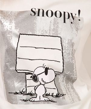 camiseta de algodão snoopy metalizada off white