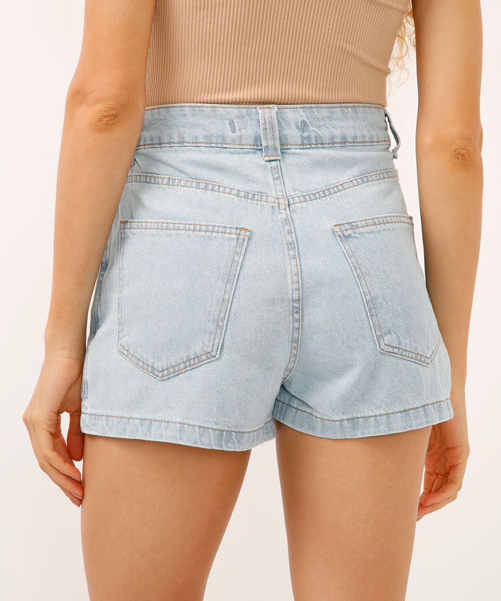 short saia jeans cintura alta com bolso cargo azul