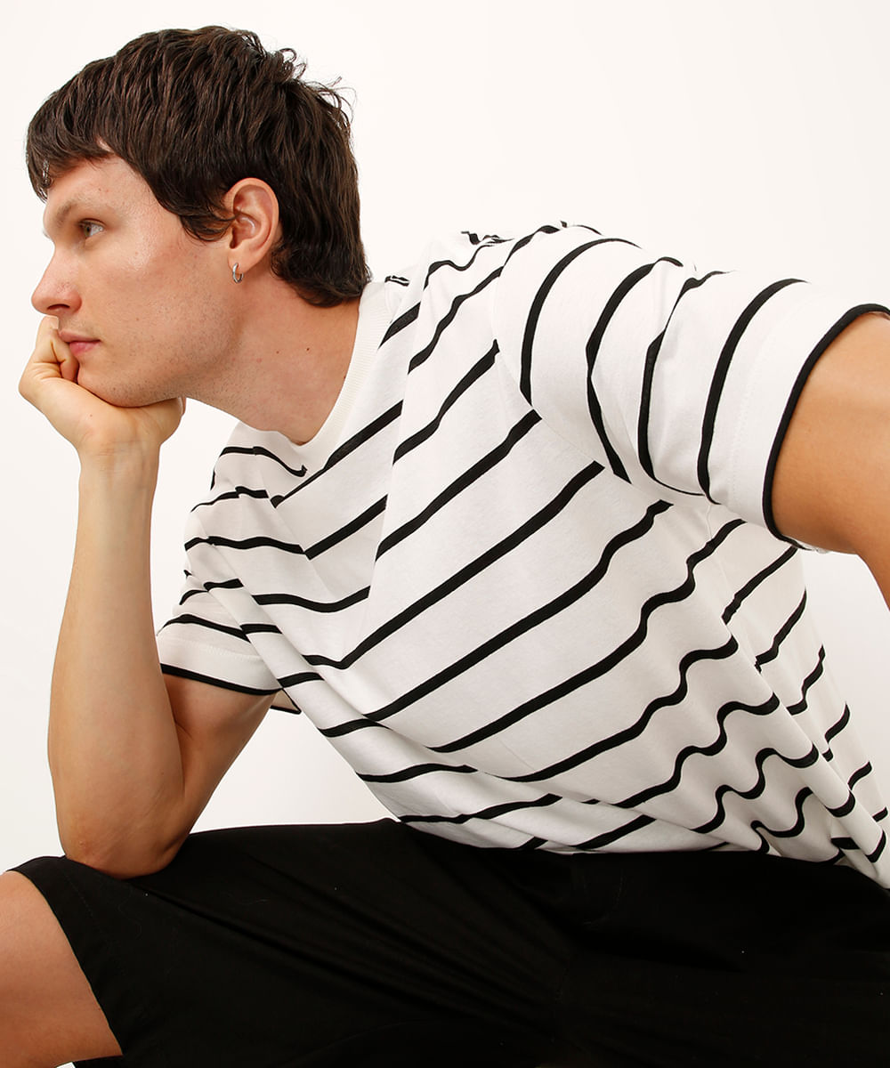 camiseta de algodão manga curta listrada off white
