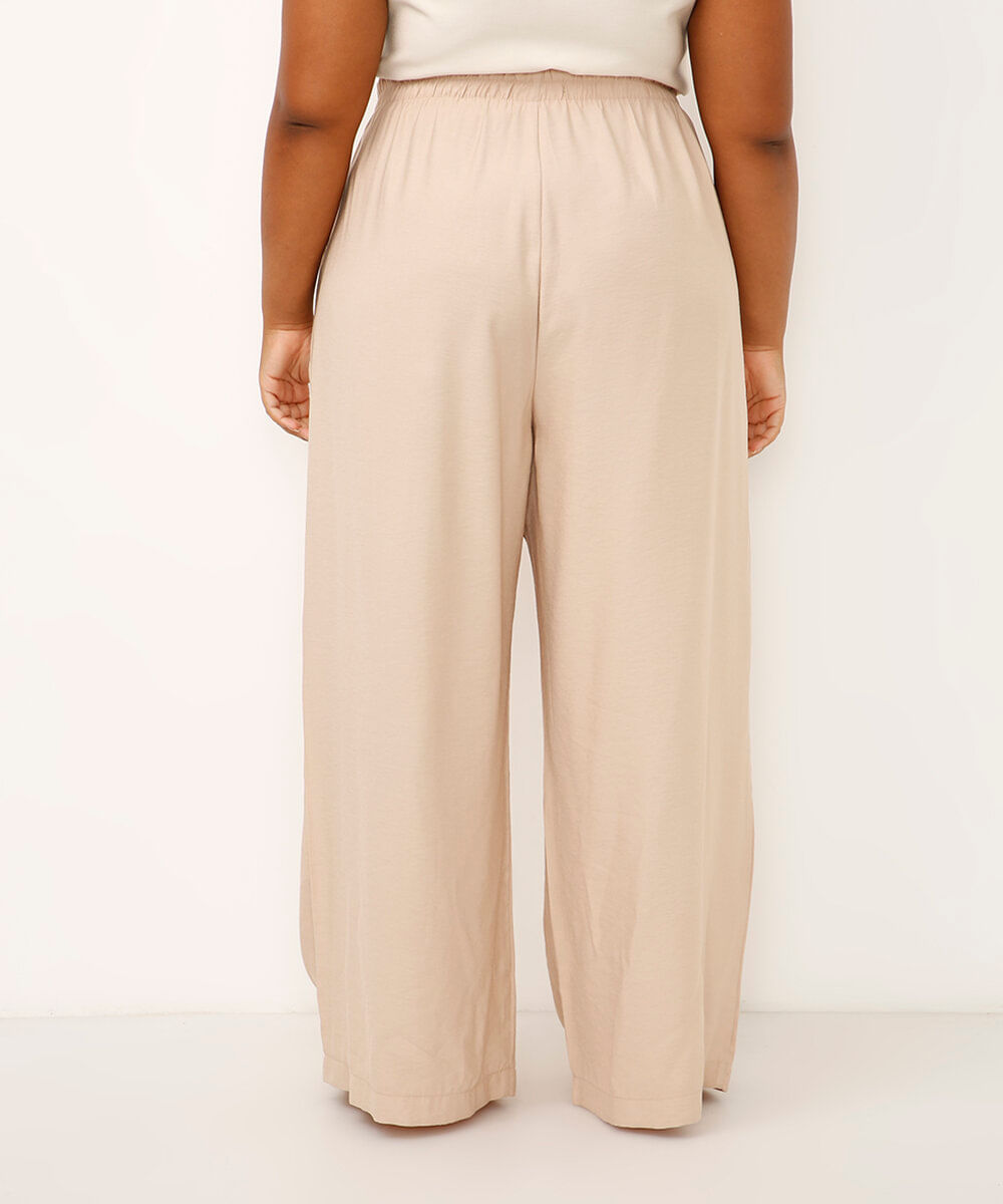 calça de alfaiataria feminina com pregas plus size bege