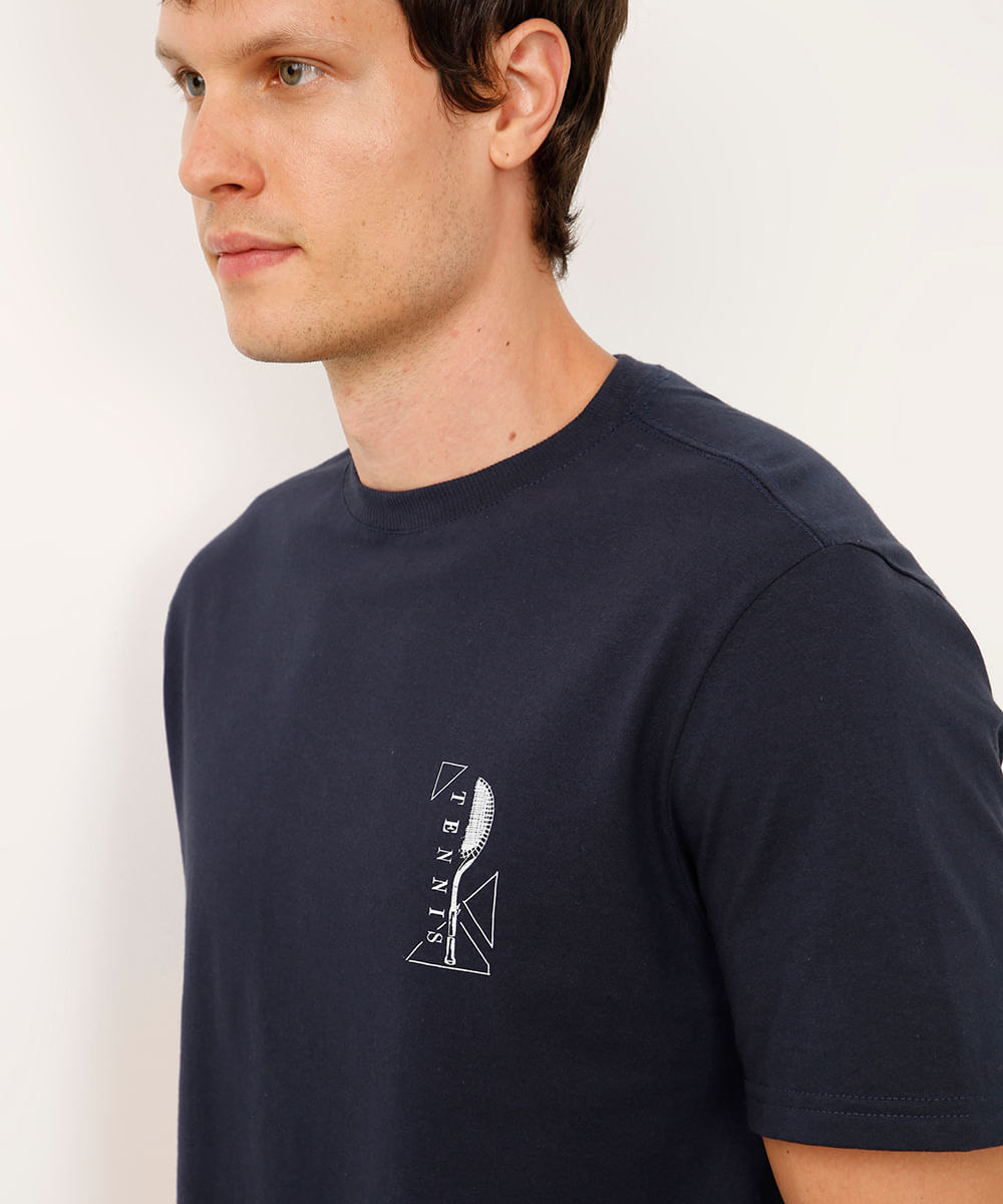 camiseta comfort de algodão tênis azul