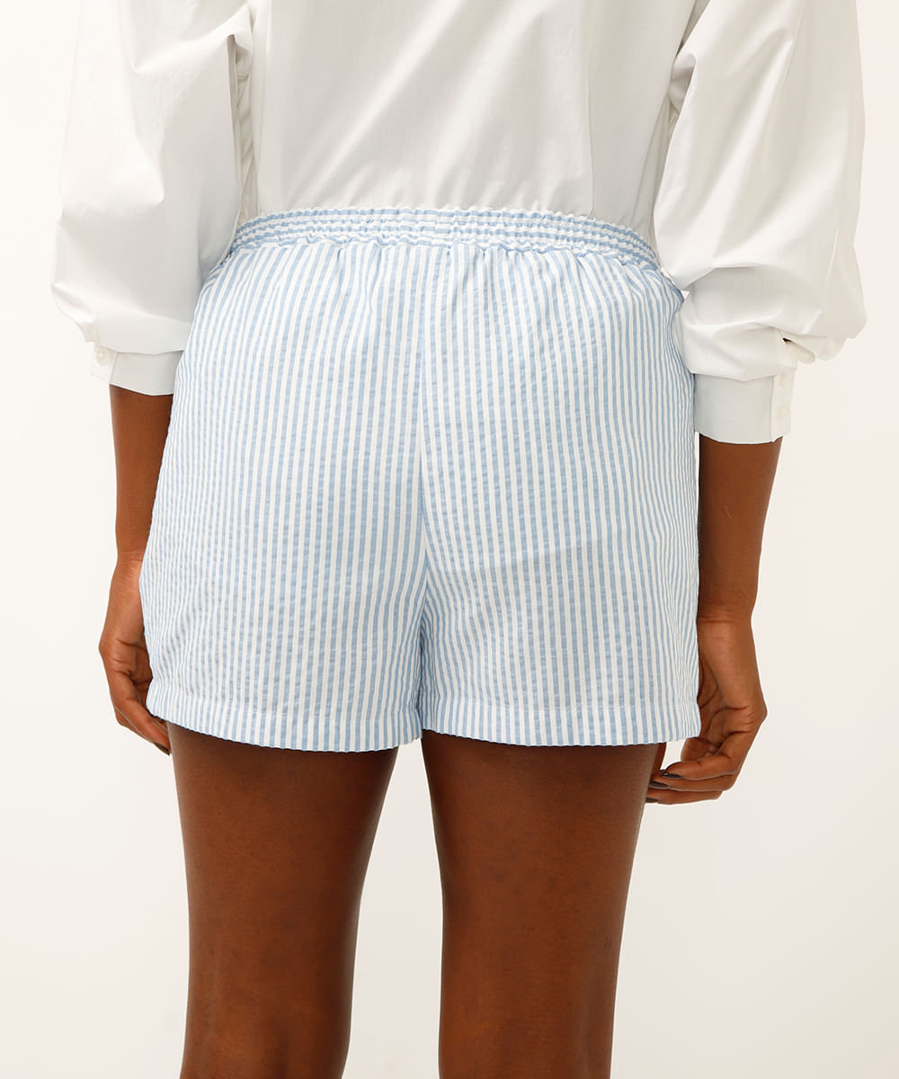 short curto listrado azul